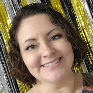 Meet your Posher, Velda